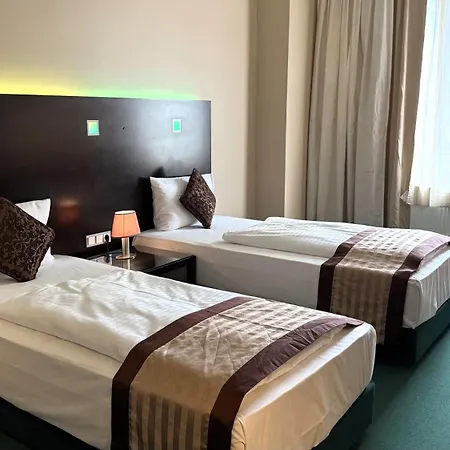 Lumiere An Der Messe Otel 4*