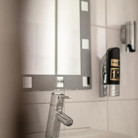 Ento Hotelwestend מלון פרנקפורט