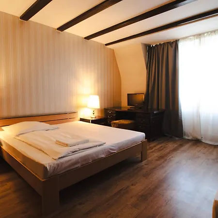 Ento Hotelwestend מלון פרנקפורט