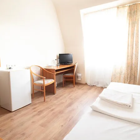 מלון Ento Hotelwestend פרנקפורט