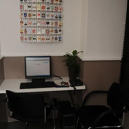 Carlton Otel 3*