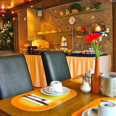 Hotel Sophien 3*