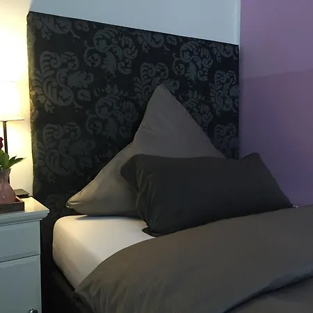 Hotell Heddernheimer Hof 3*