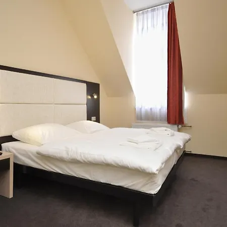 Hotel Bova Frankfurt nad Mohanem