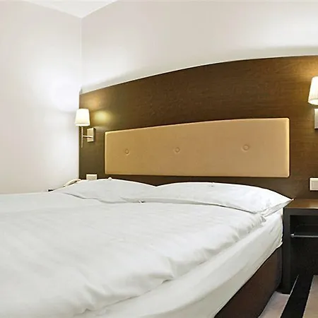 Bristol - Frankfurt - Station Hotel Frankfurt am Main