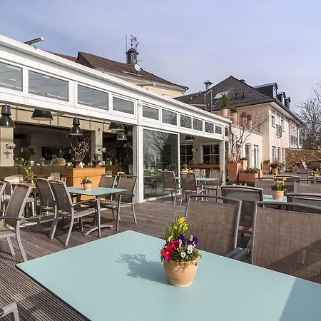 レストラン カフェ シェーネ オーシヒト 3* フランクフルト
