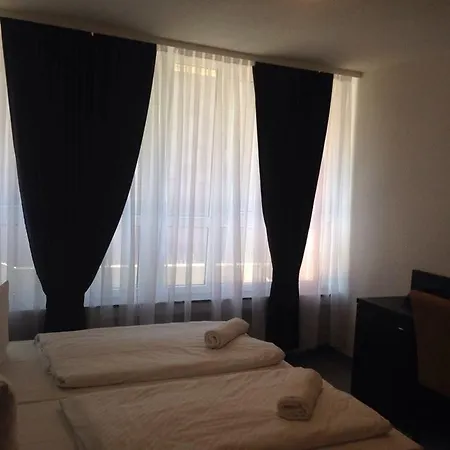 Mosel Отель 3*