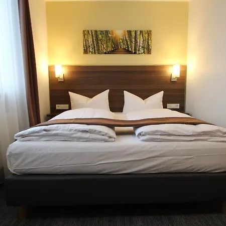 Goethe Business By Trip Hotell 3*
