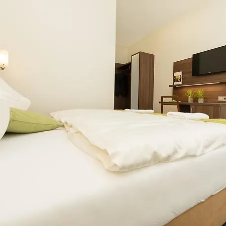 Goethe Business By Trip Hotell 3*