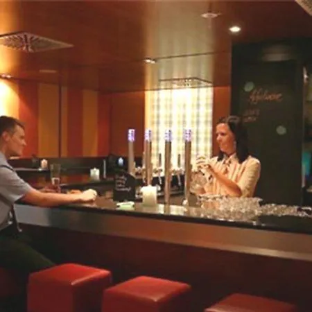 Hotel Frankfurt-messe 3*