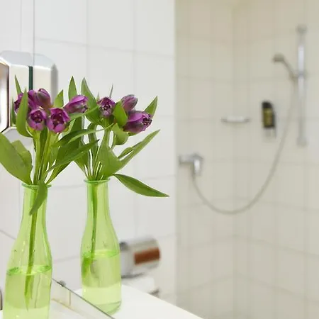 Crown Отель 2*