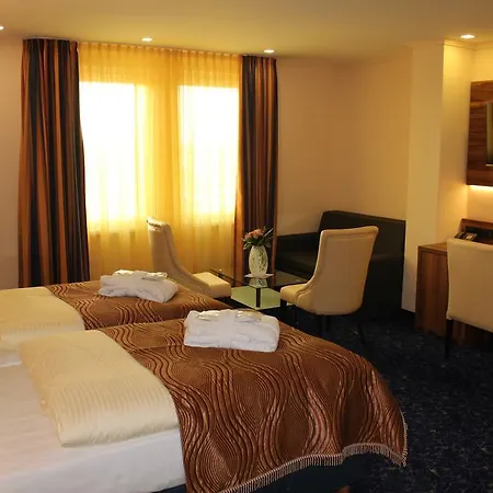 Hotel Grand Empire 4*