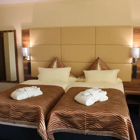 Hotel Grand Empire