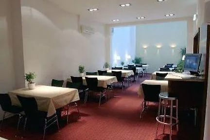 Muenchner Hof Hotel Frankfurt nad Mohanem