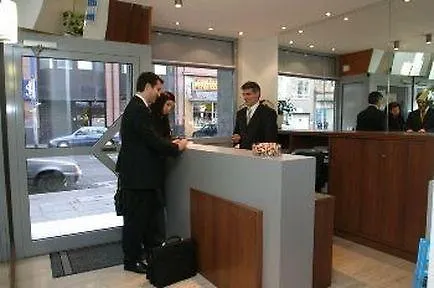 Hotel Muenchner Hof 3*