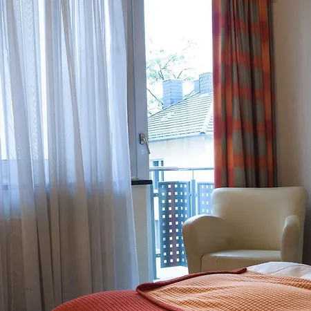 Hotel Am Dom 3*