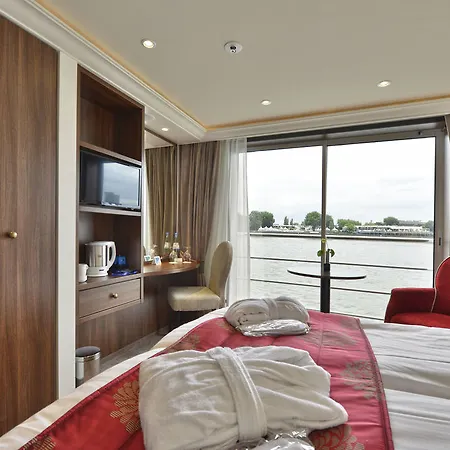Faircruise Business Hotelship Frankfurt Otel 3*