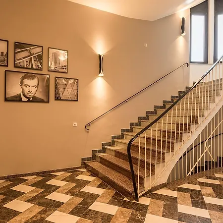 The Frankfurt Ξενοδοχείο 4*