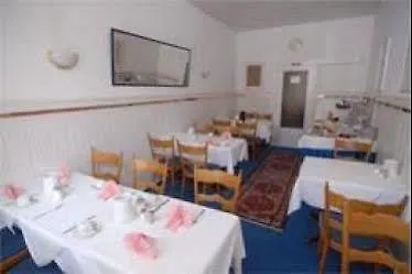 Hotel Pauli 2*