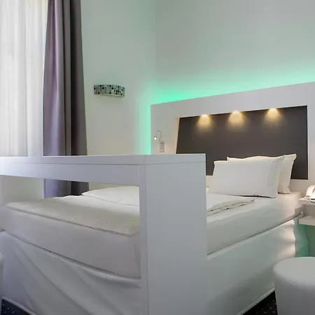 Grand Downtown Hotell