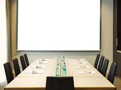 Citadines Centre Frankfurt מלון דירות 4*