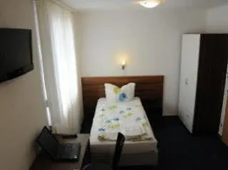 Otel Arena Am Zoo Frankfurt am Main