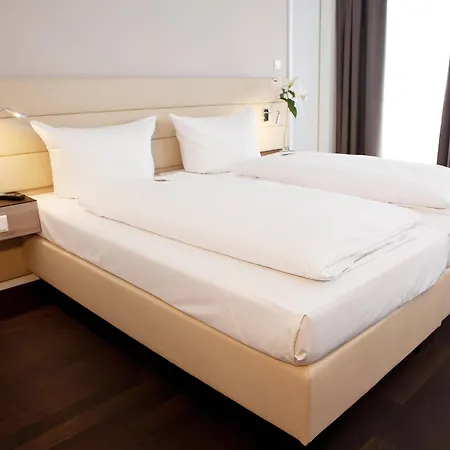 Szálloda Manhattan 4*