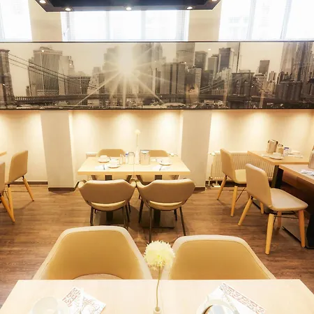 Szálloda Manhattan 4*