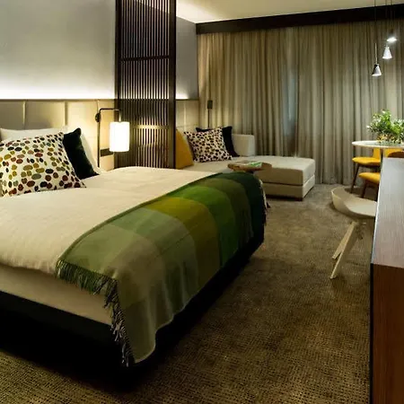 Hotel Adina Frankfurt
