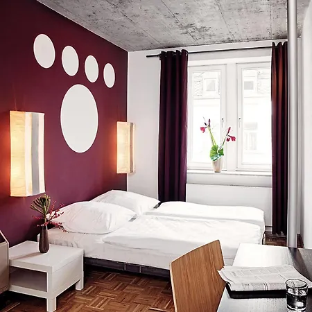 Five Elements And Capsules Frankfurt Ostello