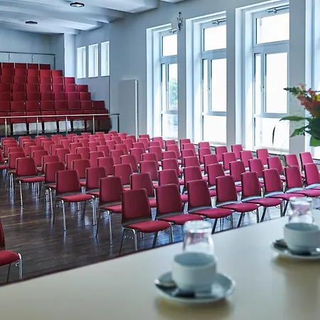 Hostel Frankfurt - Haus Der Jugend Φραγκφούρτη