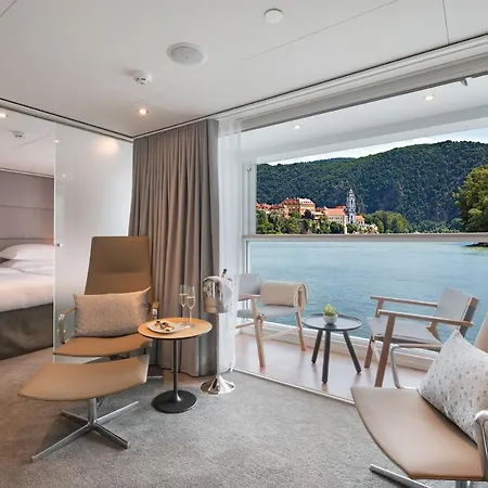 Fairtours Hotelschiff Emerald Sun****** *