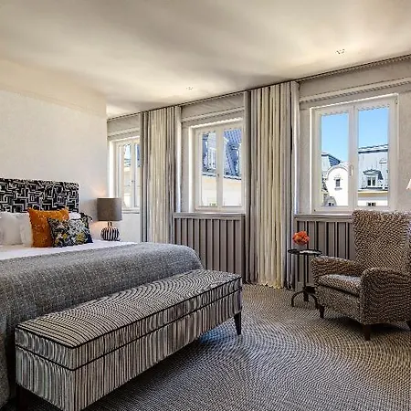 Rocco Kennedy Hotel Frankfurt nad Mohanem
