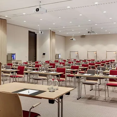 Intercityhotel Frankfurt Hbf 4* Frankfurt am Main