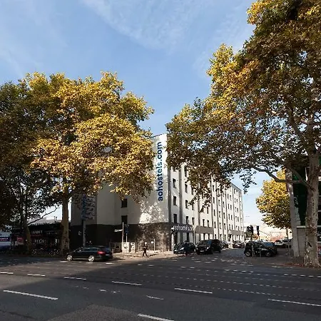 A&o Frankfurt Ostend Szálloda