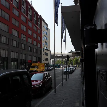 Carlton Otel Frankfurt am Main