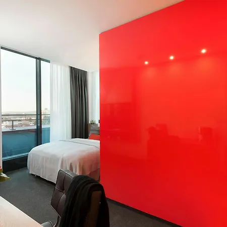 Living Frankfurt Otel