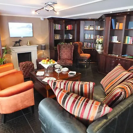 Crossgates Hotelship 4 Star - Osthafen - Frankfurt Hotel