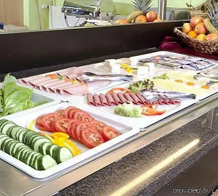 Comfort Frankfurt Station Hotel 3*