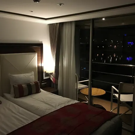 Knm Ms William Shakespeare - Frankfurt Hotel Frankfurt nad Menem