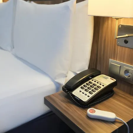 Hotel Express Frankfurt Hauptbahnhof