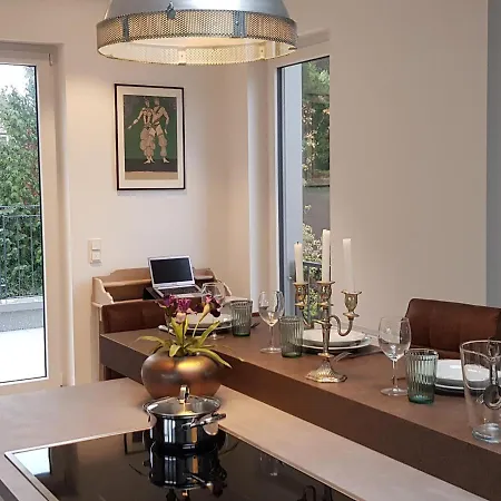 Fantastic Penthouse-apartment 72 Sqm 10min To Messe *