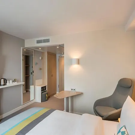 Express - Frankfurt - Westend, An Ihg 2* Франкфурт-на-Майне