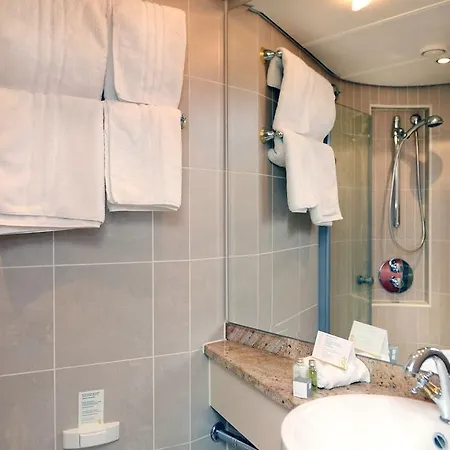 Crossgates Hotelship 3 Star - Osthafen - Frankfurt Otel 3*