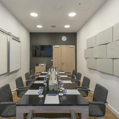 Express - Frankfurt - Westend, An Ihg Hotell 2*