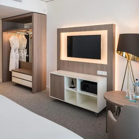 Hotel Meliá Frankfurt Frankfurt nad Mohanem