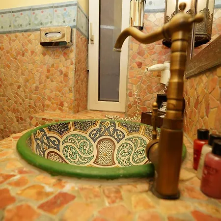 Oriental & Restaurant Ξενοδοχείο