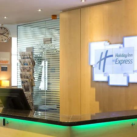 Express Frankfurt Messe By Ihg 3* Франкфурт-на-Майне