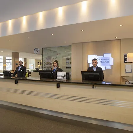 Express Frankfurt Messe By Ihg Отель 3*