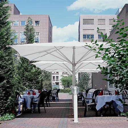 Novotel Frankfurt Ξενοδοχείο 4*